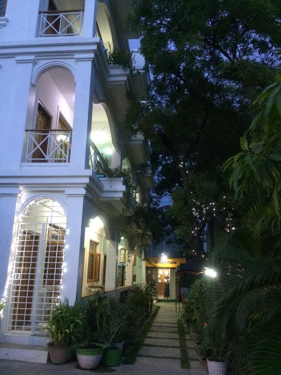 Ma Ma Guest House Mandalay Dış mekan fotoğraf